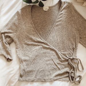 Wrap quarter sleeve top